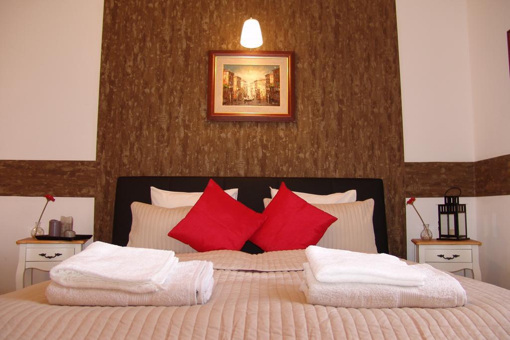 Romantic Centrum Apartman Budapest Eksteriør bilde